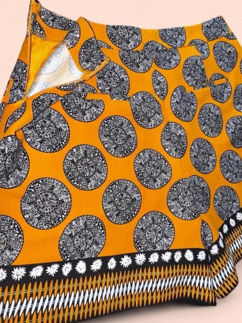 Ann Taylor High Waisted Mandala Pattern Shorts